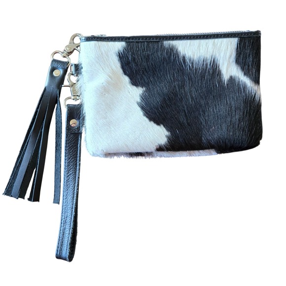 Unbranded Handbags - Cowgirl Chic Cowhide Wristlet Clutch Black White Spotted Leather Hair Tassel Bag
